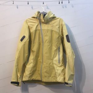 Arc’teryx Gortex ski jacket